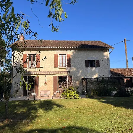 Les Bruyeres 3* Montbron